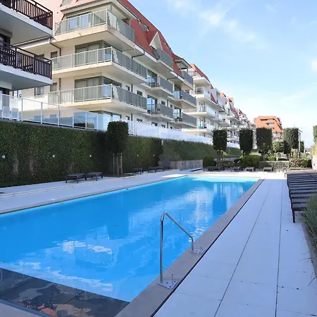 Aello 105 With Communal Swimming Pools Nieuwpoort
